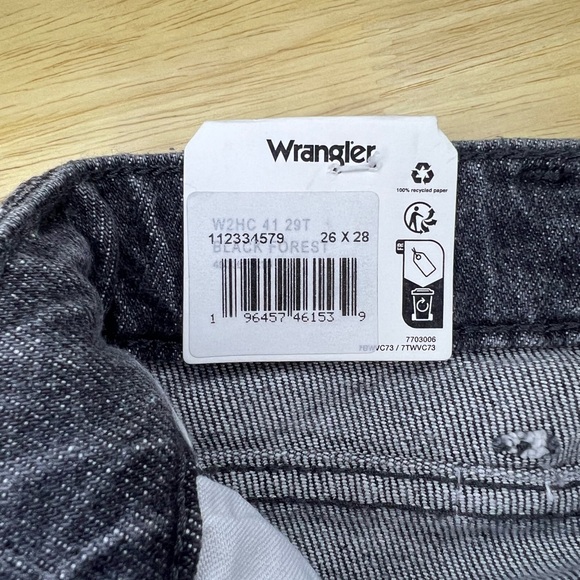 Wrangler Walker High Rise Slim Jeans Women’s 26x28 Black Forest - Picture 10 of 14